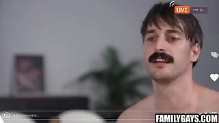 Decree Son Catches Decree Pa Do Gay Live Streams